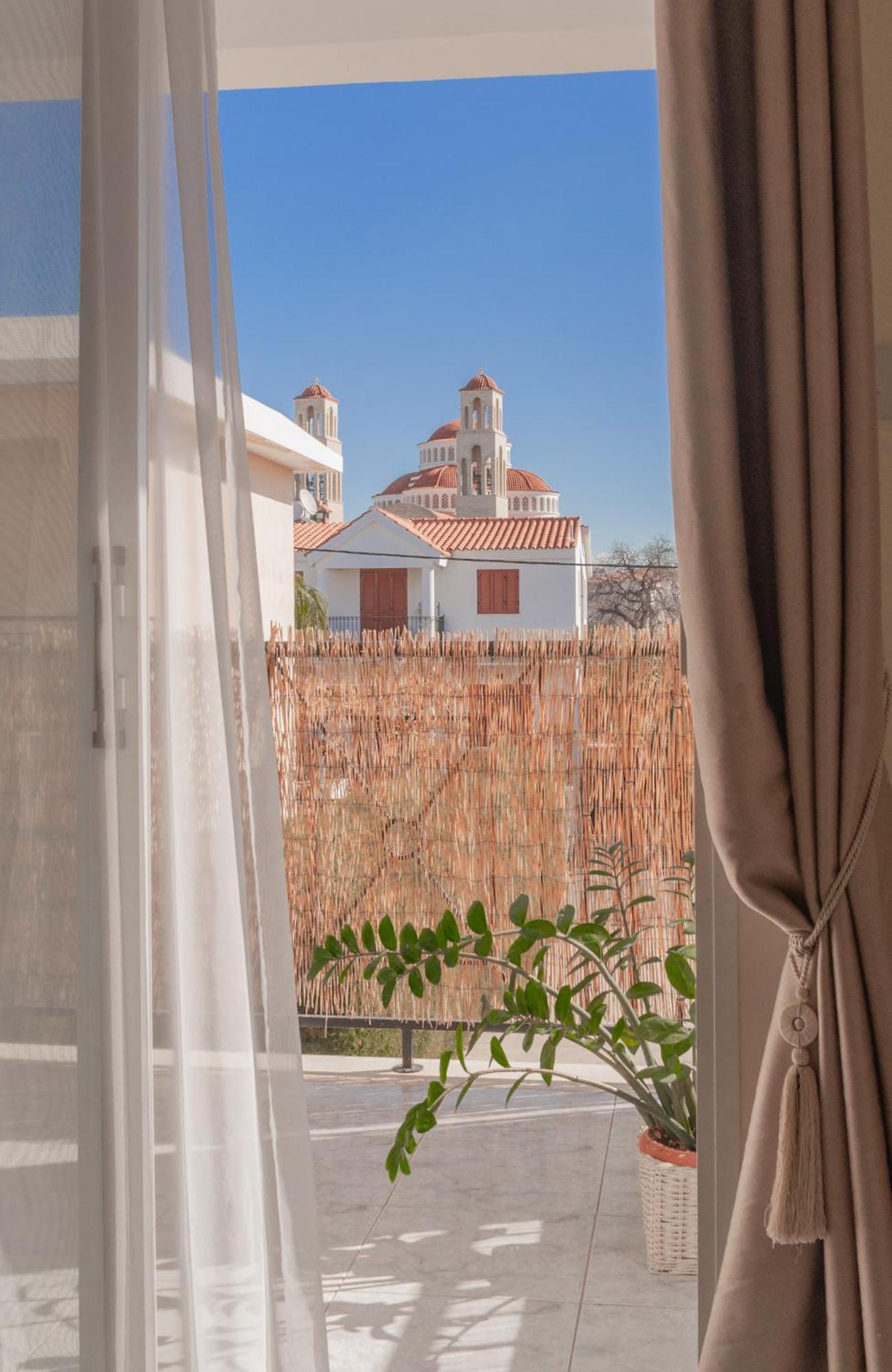 Cozy 1 Bedroom In Walking Distance To The Municipal * Pafos